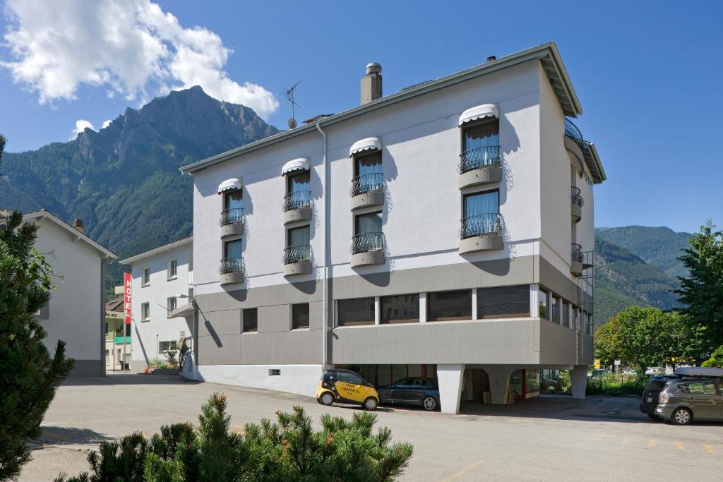 Hotel Central Brig-Glis Exterior foto